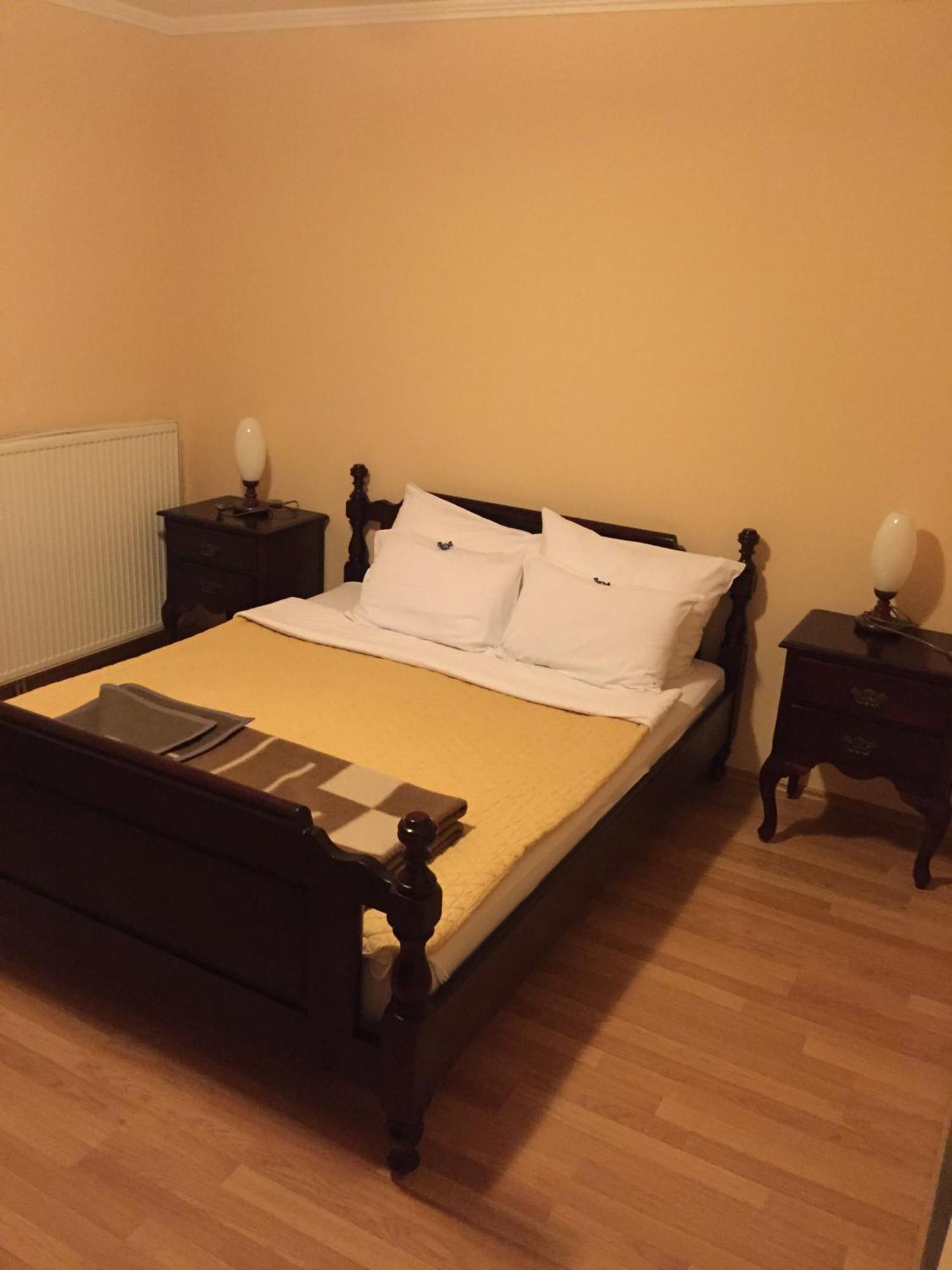 Bed & Breakfast Karavan Raška Pokoj fotografie