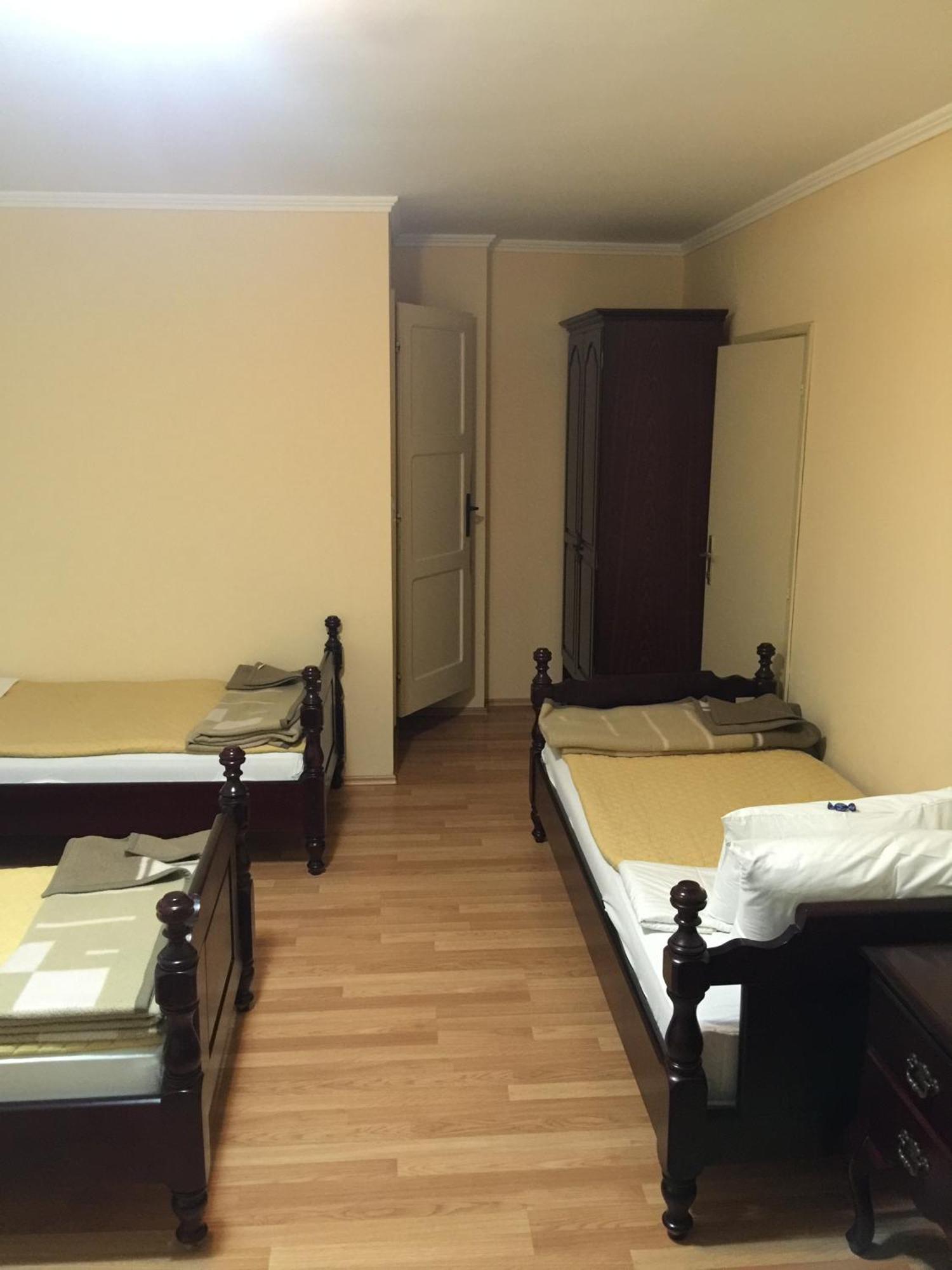 Bed & Breakfast Karavan Raška Pokoj fotografie