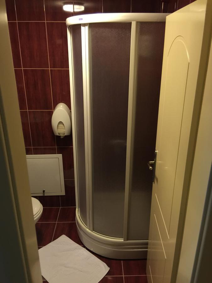 Bed & Breakfast Karavan Raška Exteriér fotografie
