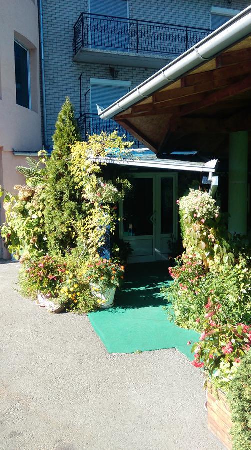 Bed & Breakfast Karavan Raška Exteriér fotografie