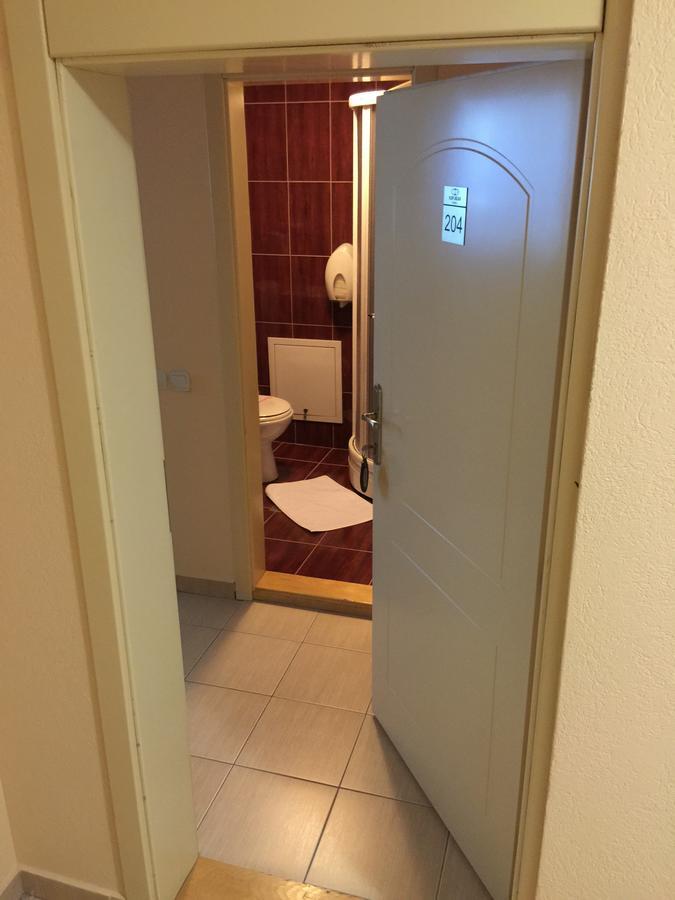 Bed & Breakfast Karavan Raška Exteriér fotografie