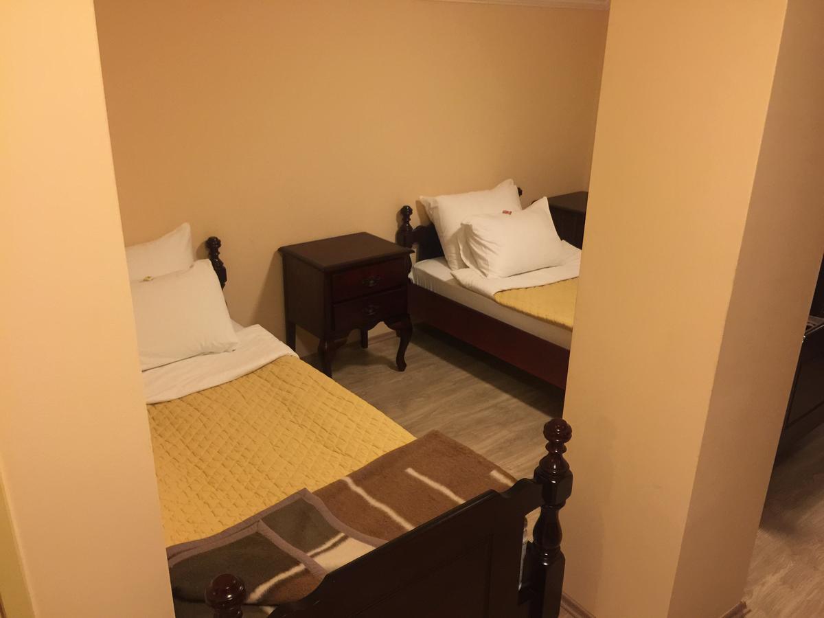 Bed & Breakfast Karavan Raška Exteriér fotografie